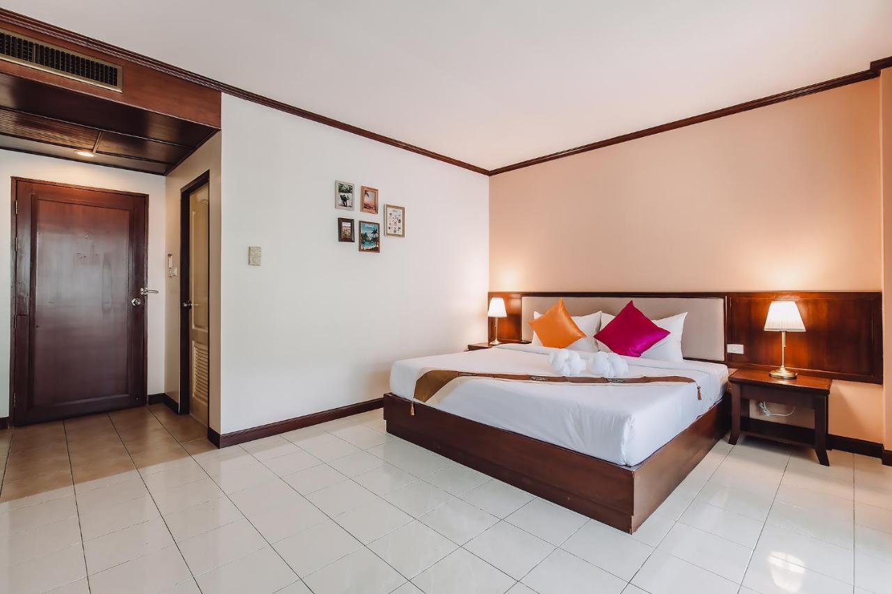 Bauman Hotel Phuket